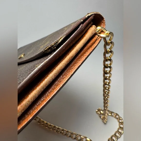SOLD Louis Vuitton Sarah Monogram Wallet On Chain Vintage Luxury - Picture 11 of 13